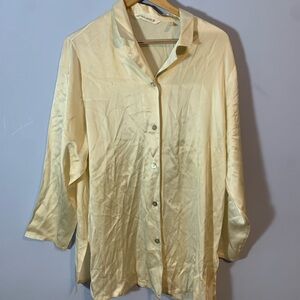 Victoria's Secret Cream silk Satin Button-Down sleep Shirt size large